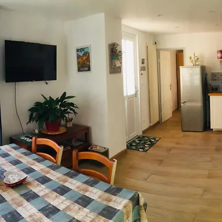 Entre Et Montagnes *